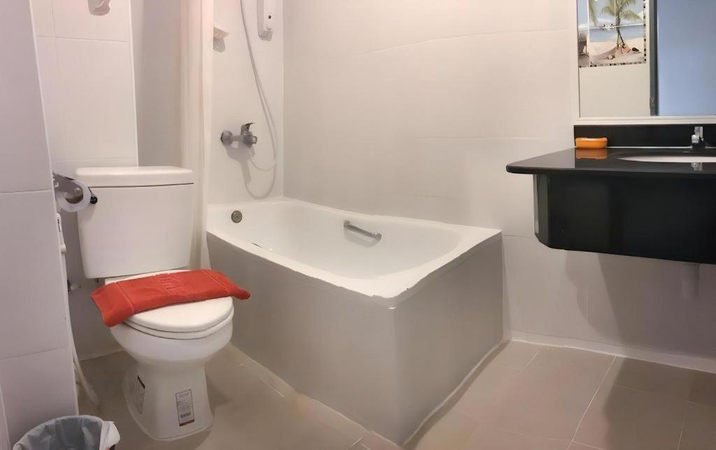 J Two S Pratunam Hotel Bangkok Ngoại thất bức ảnh