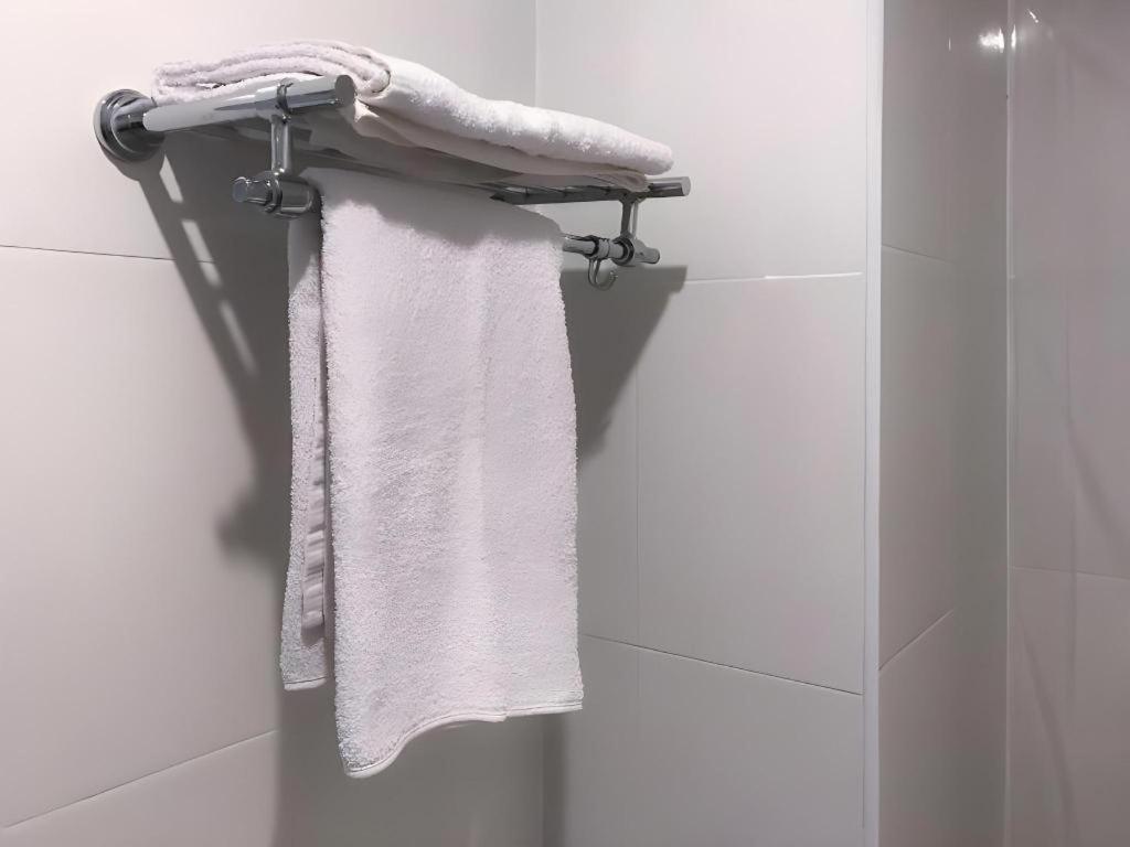 J Two S Pratunam Hotel Bangkok Ngoại thất bức ảnh